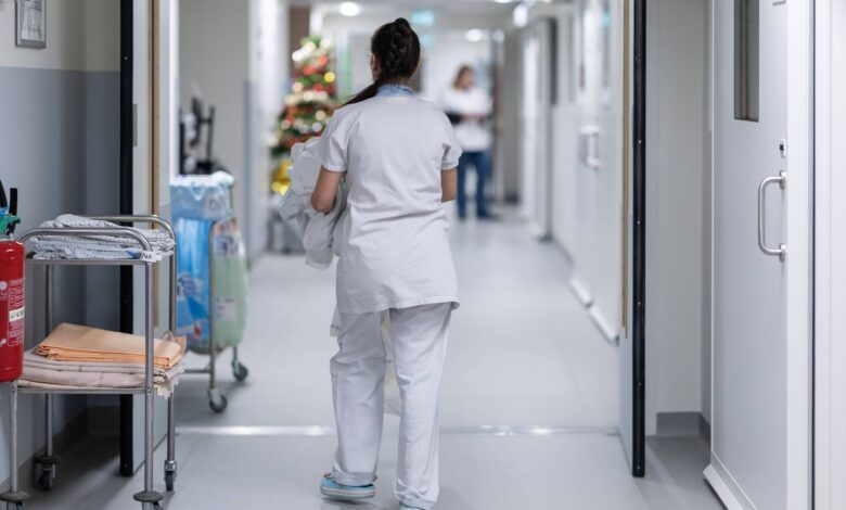 ¿Por qué el tiempo de espera en las salas de urgencias se ha disparado en diez años? ¿Por qué el tiempo de espera en las salas de urgencias se ha disparado en diez años?